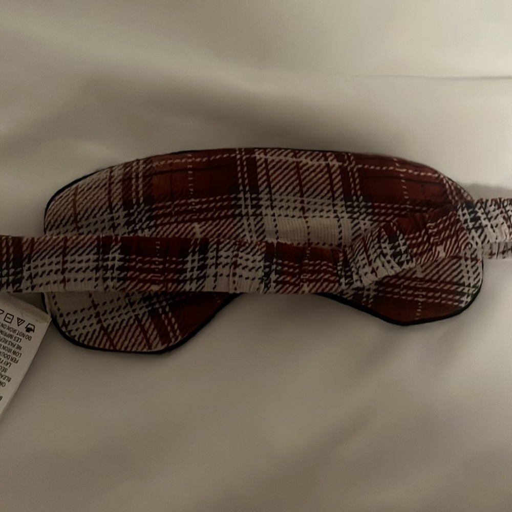 Wildfox Intimates Sleepmask - Picture 3 of 4